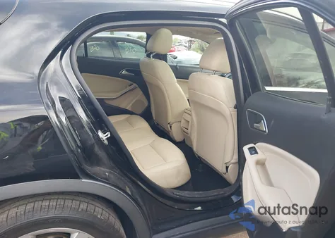 2015 Mercedes-Benz Gla 250 из США, поврежденный, VIN WDCTG4EB1FJ168138